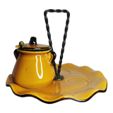 Glazed ceramic tray and pot