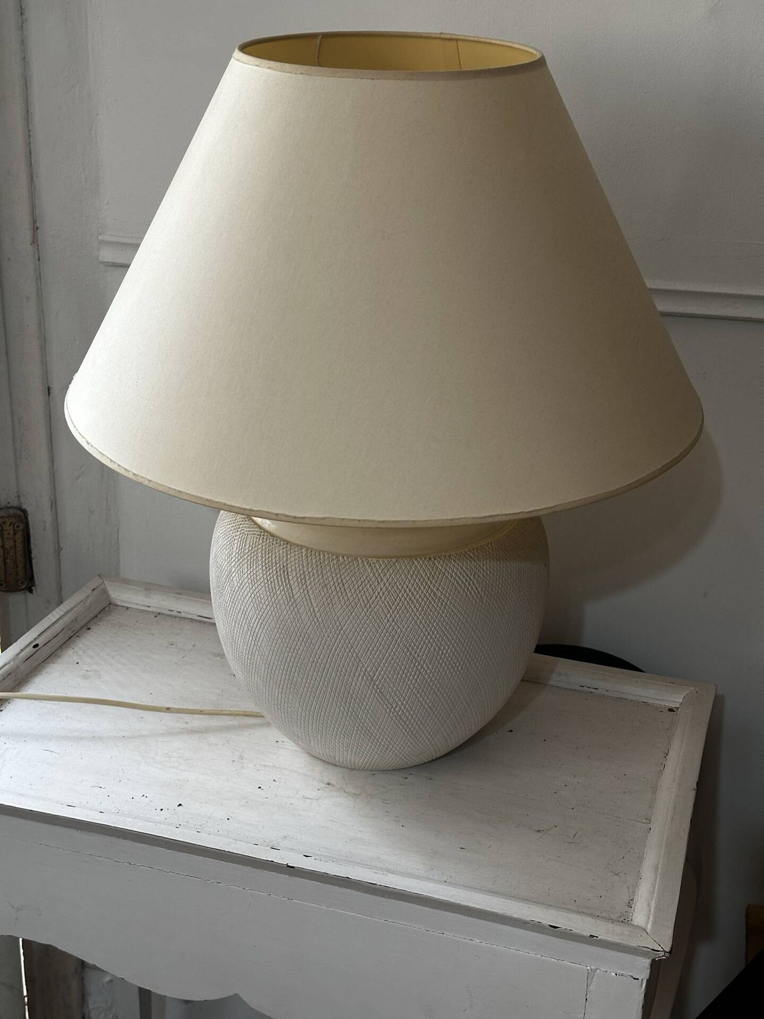 Ceramic lamp from the 80s