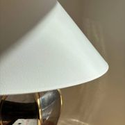 Lampe de table balustre française