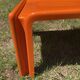Table basse fibre de verre orange