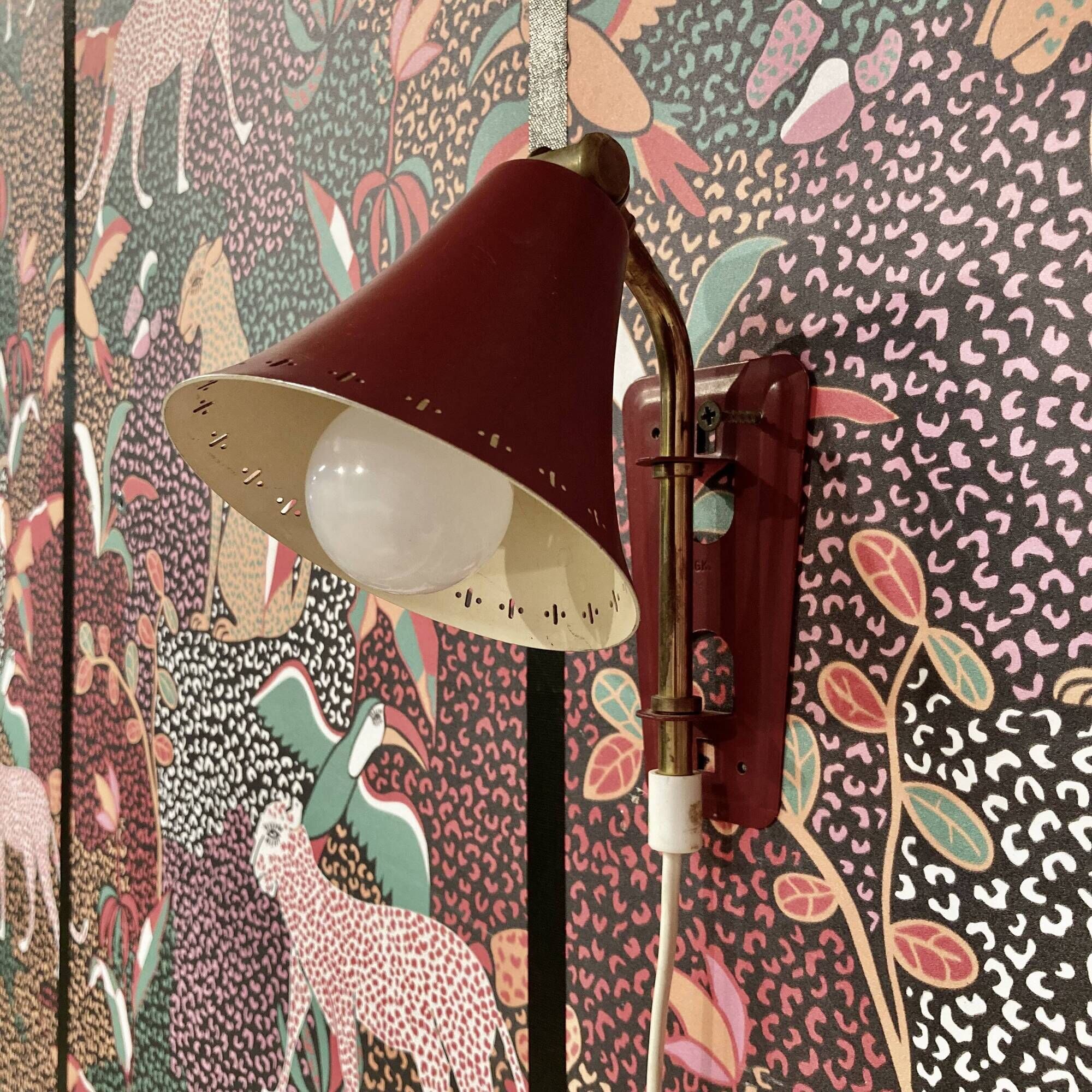Modular scandinavian applique "1950 design".