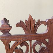 Étagère d'angle en bois massif chantourné pliable art nouveau