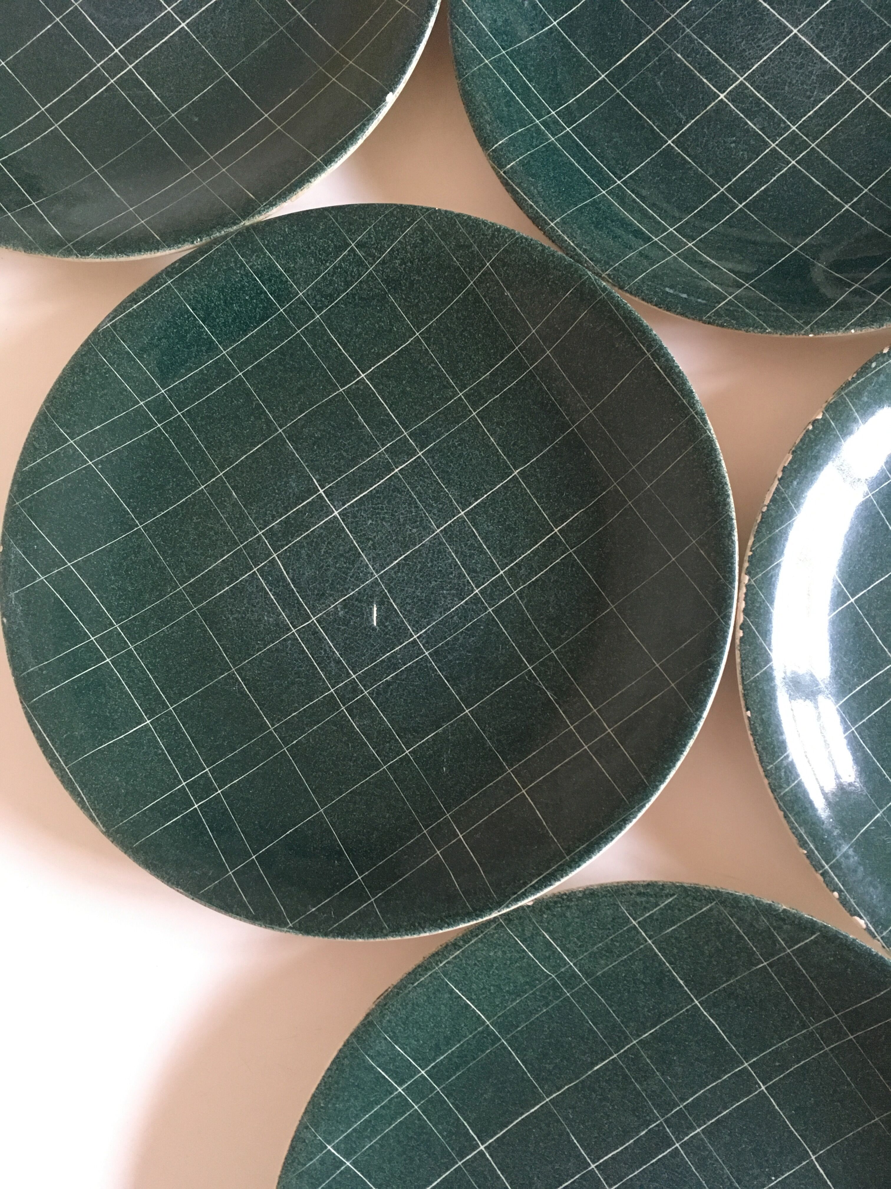 set of 6 flat plates in low-century 50's iron earth faience