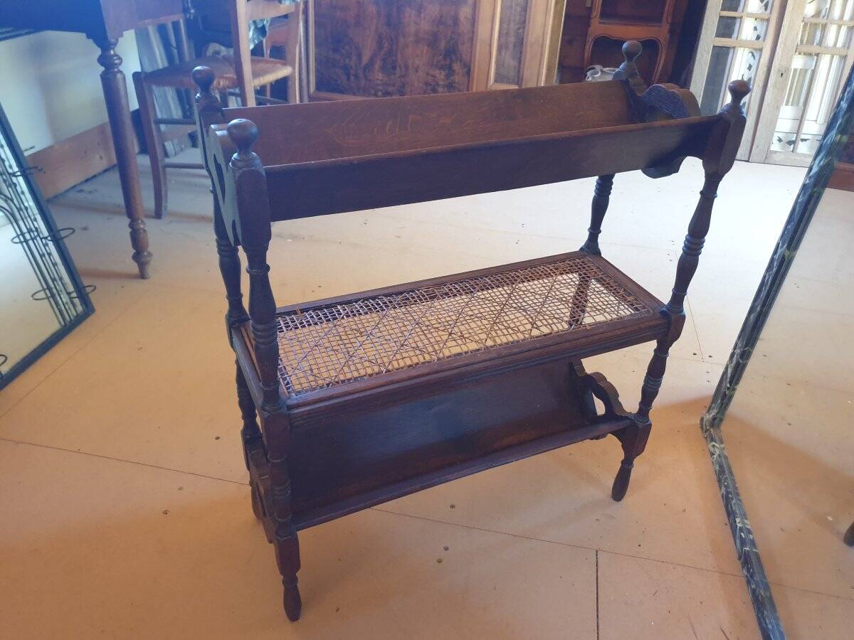 Magazine/book rack in oak with a caned top - early 20th century