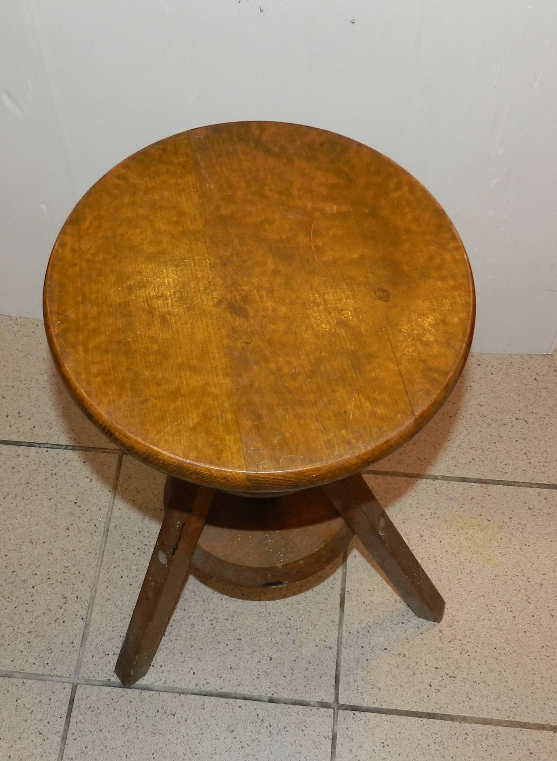 Vintage screw stool