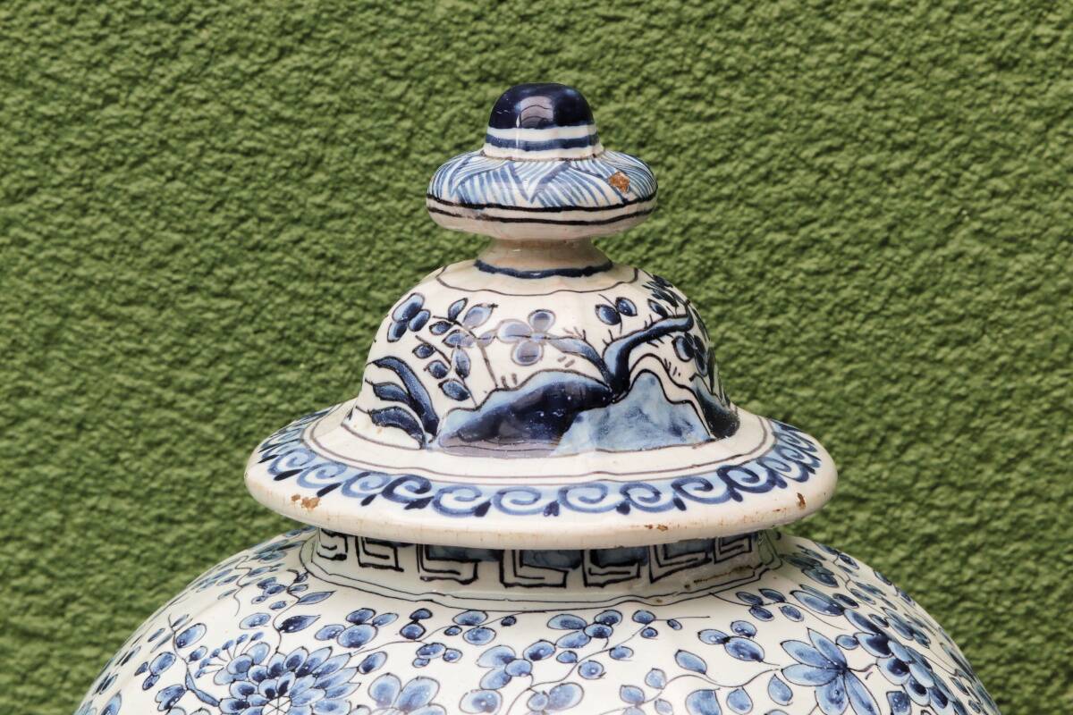 Paire de potiches couvertes, Delft, 18ème, Willem Van der Kool
