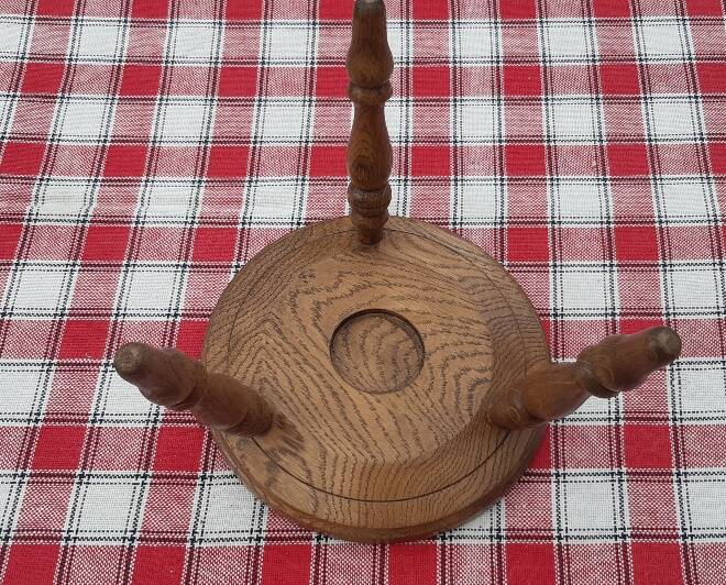 TRIPOD STOOL French oak year 70