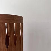 Lampe de table en lamelle de pin, Suède 1970
