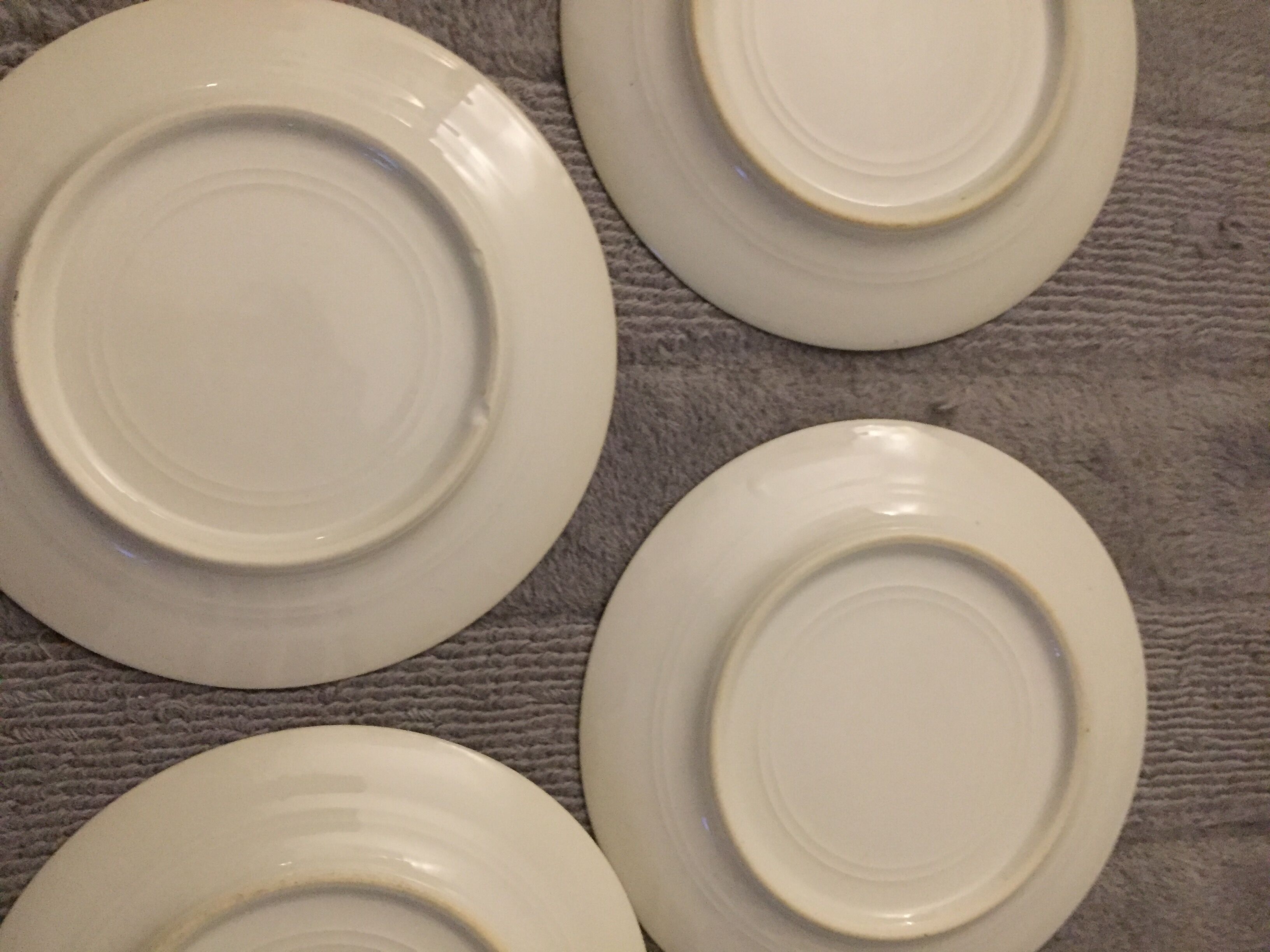 4 plates or old