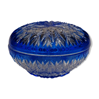 Blue and white crystal-sized box