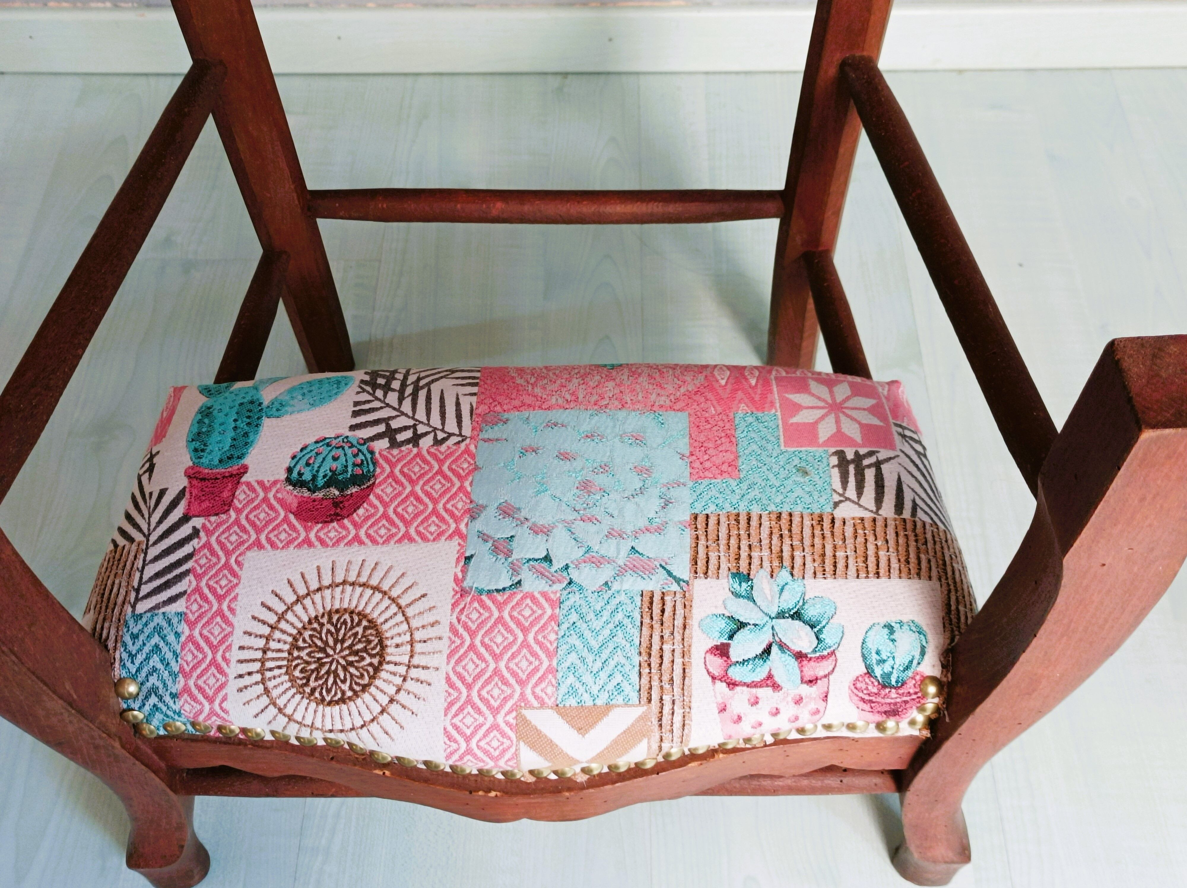 Chair prays to God ancient year