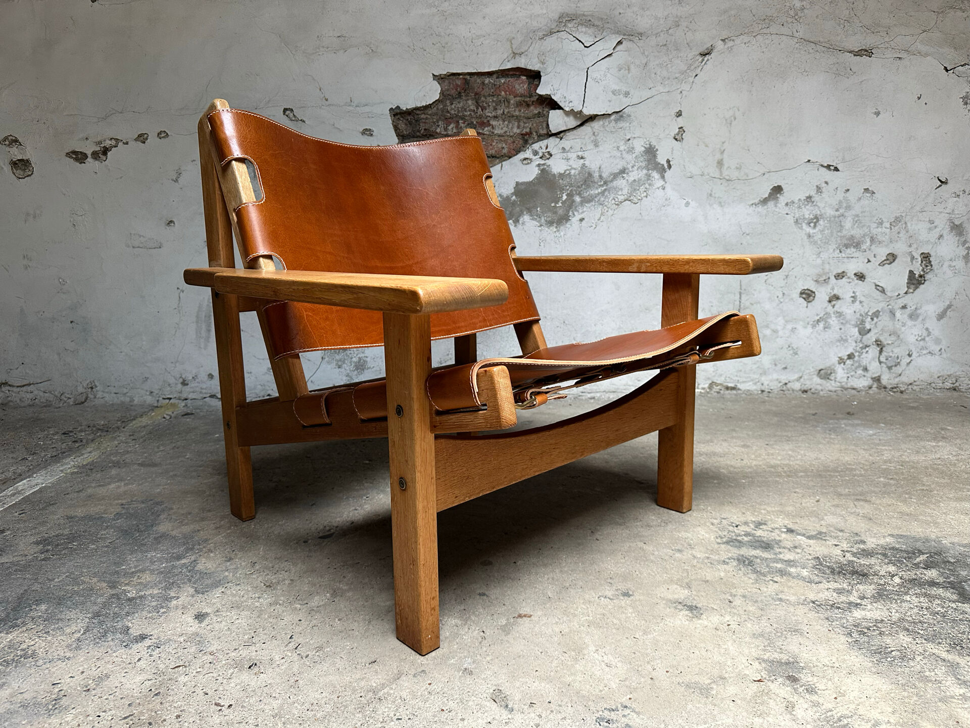 Fauteuil de chasse Kurt Østervig design danois chêne cuir
