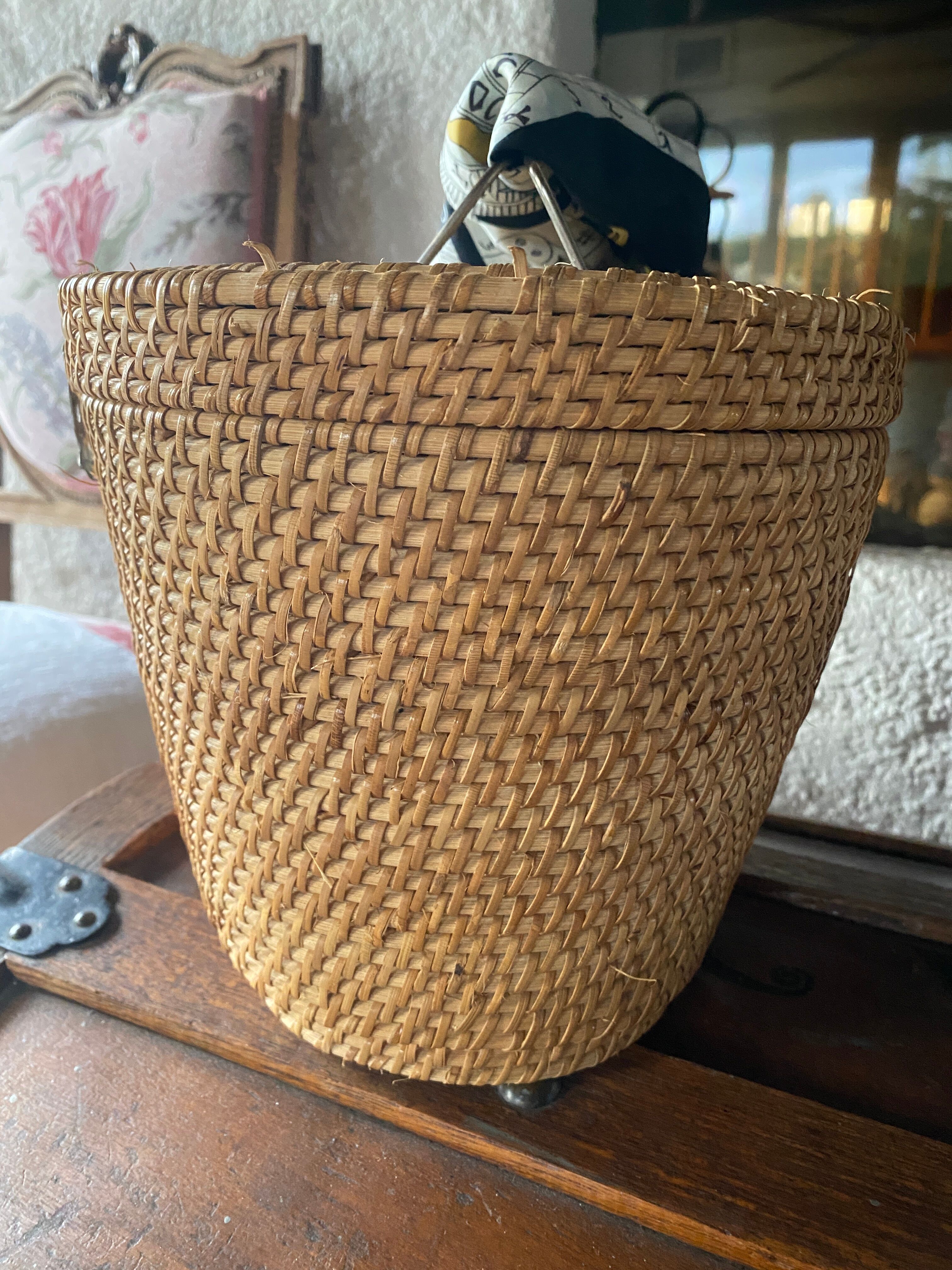 Vintage oriental tea basket