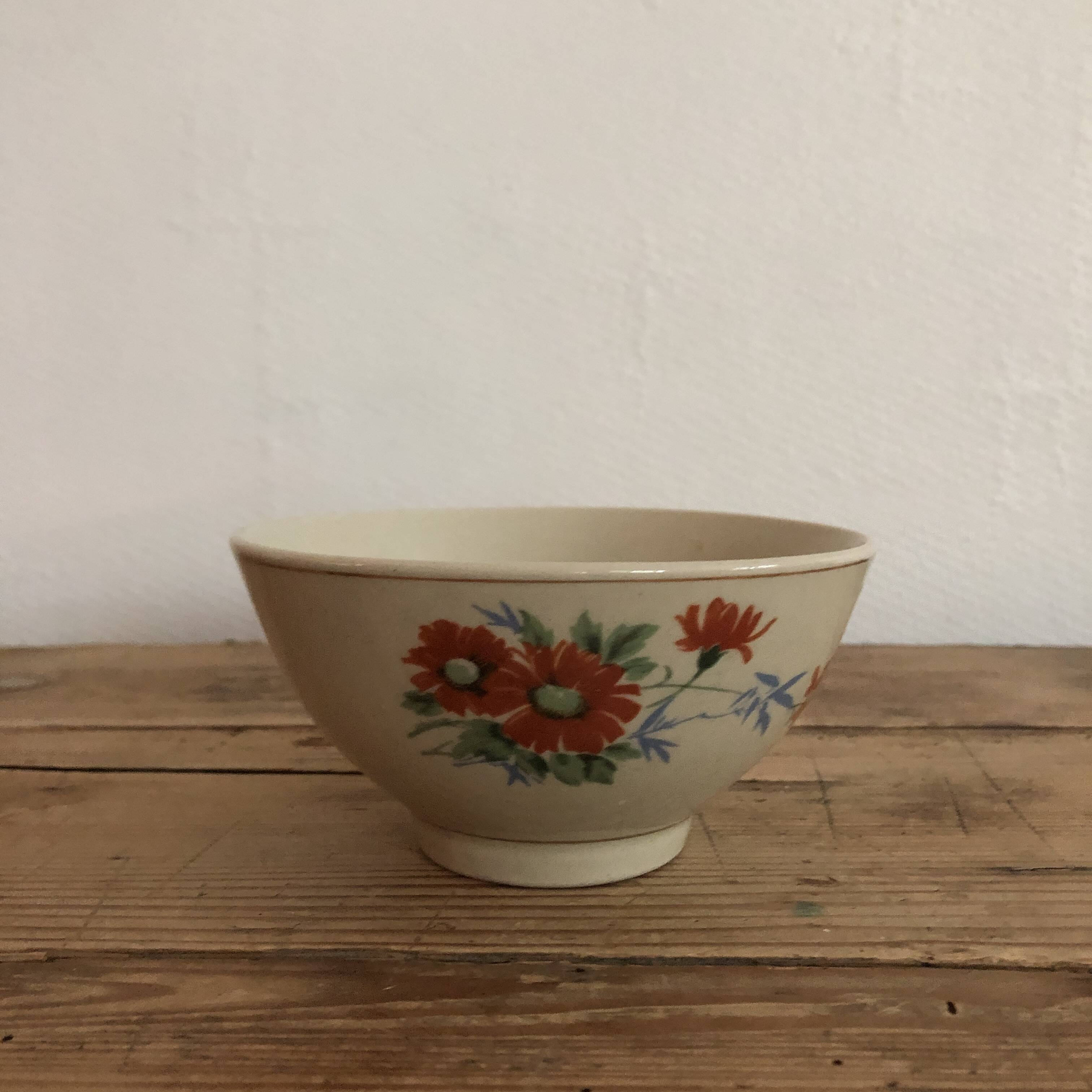 Earthenware bowls