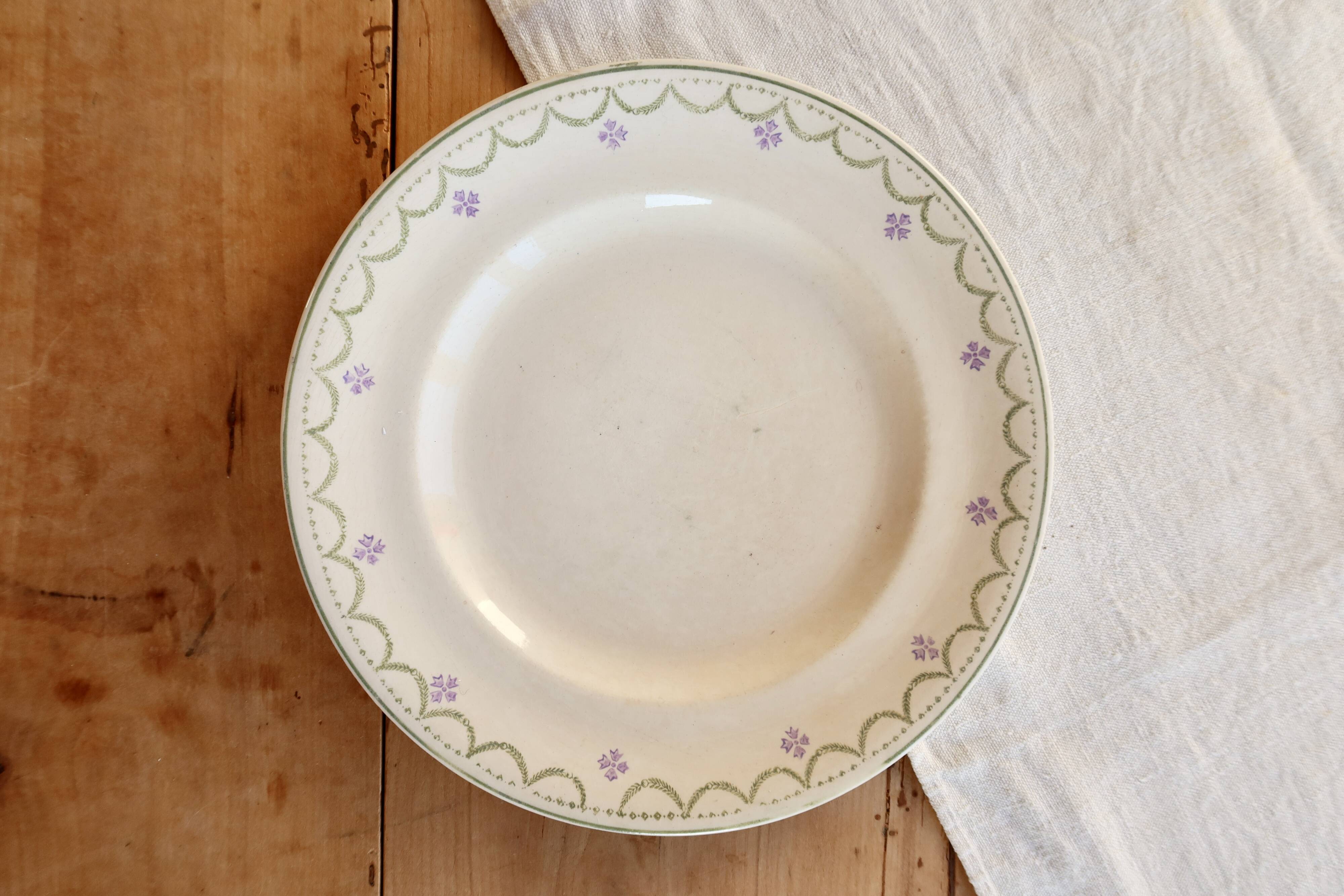 Antique flat plate, Longwy ironstone, Violetta model.