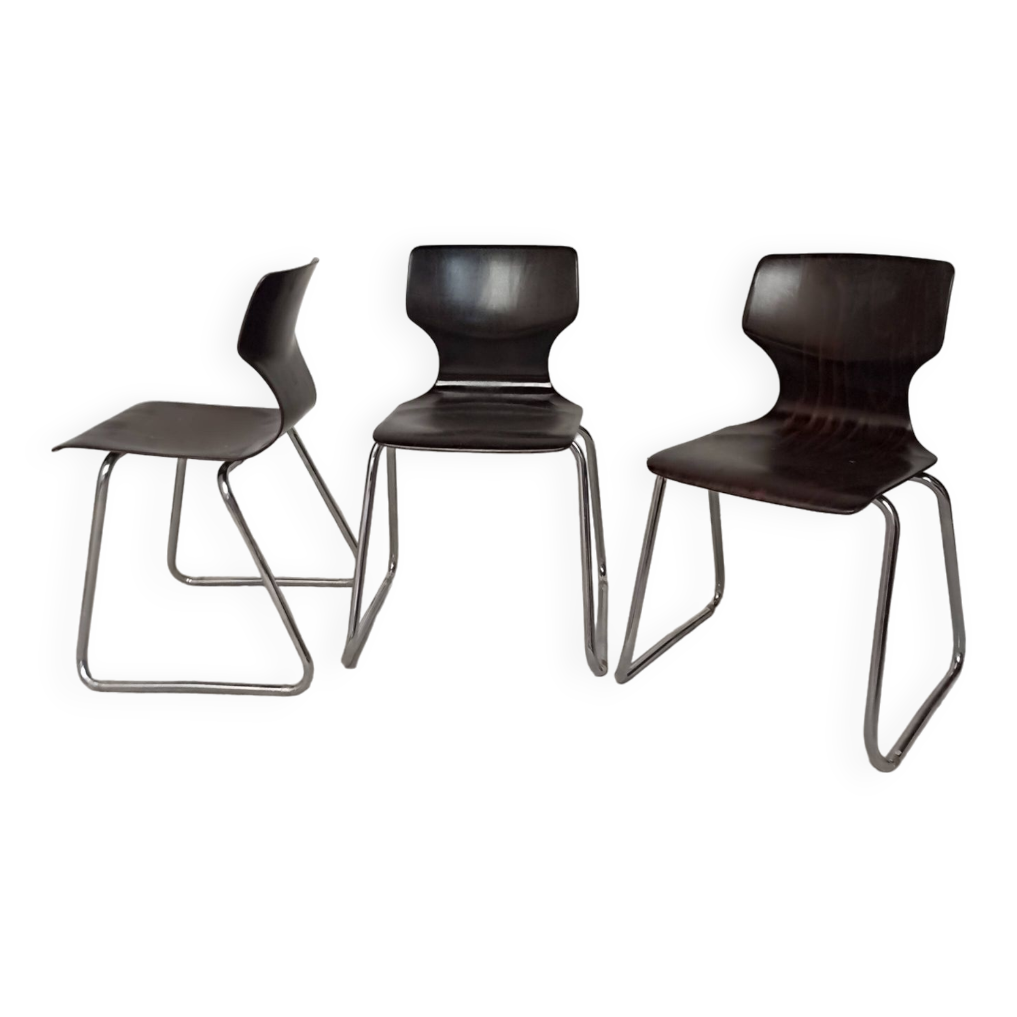 Set of 3 Pagholtz sled chairs from Flottoto