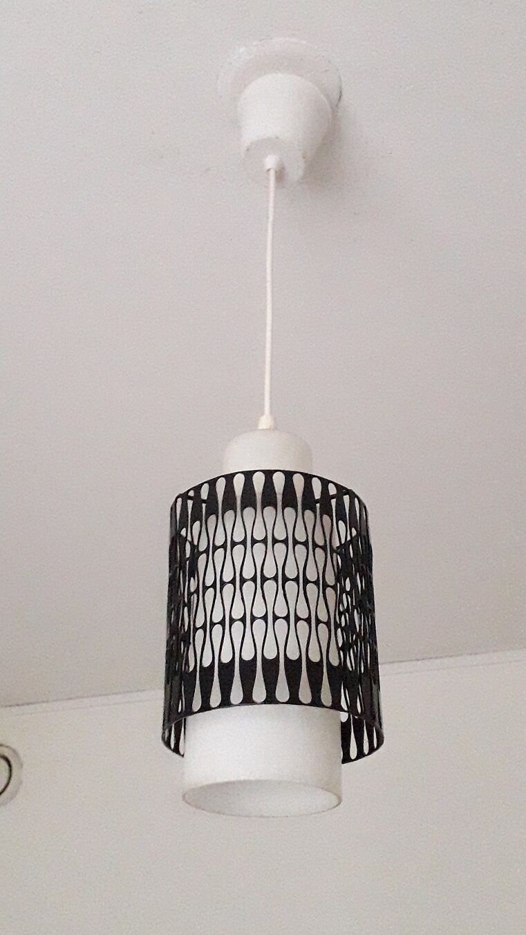 Suspension en opaline années 60