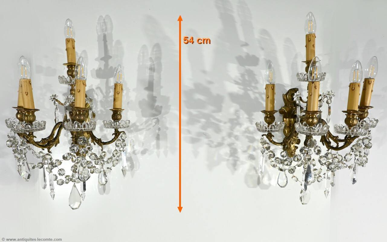 Bronze and Crystal Wall Lights with Pendants, Louis XV style – Late 19th century