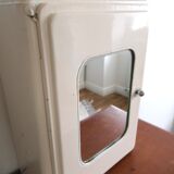 Metal medicine cabinet with mirror