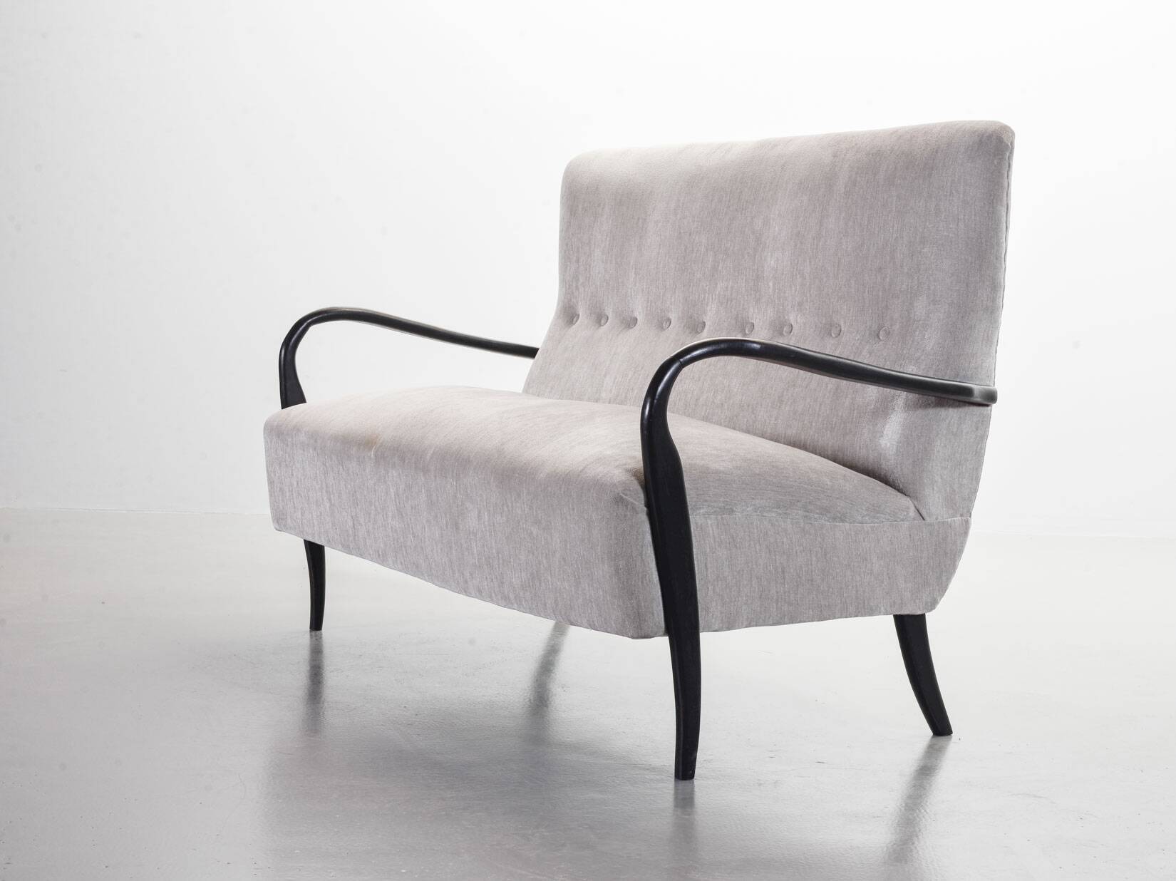 Guglielmo Ulrich Two Seat Sofa in Grey Silver Fabric. Italy, 1950s