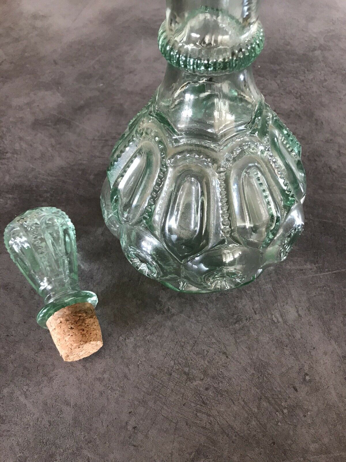 Bottle vial bottle vintage structured green glass molded cork cork