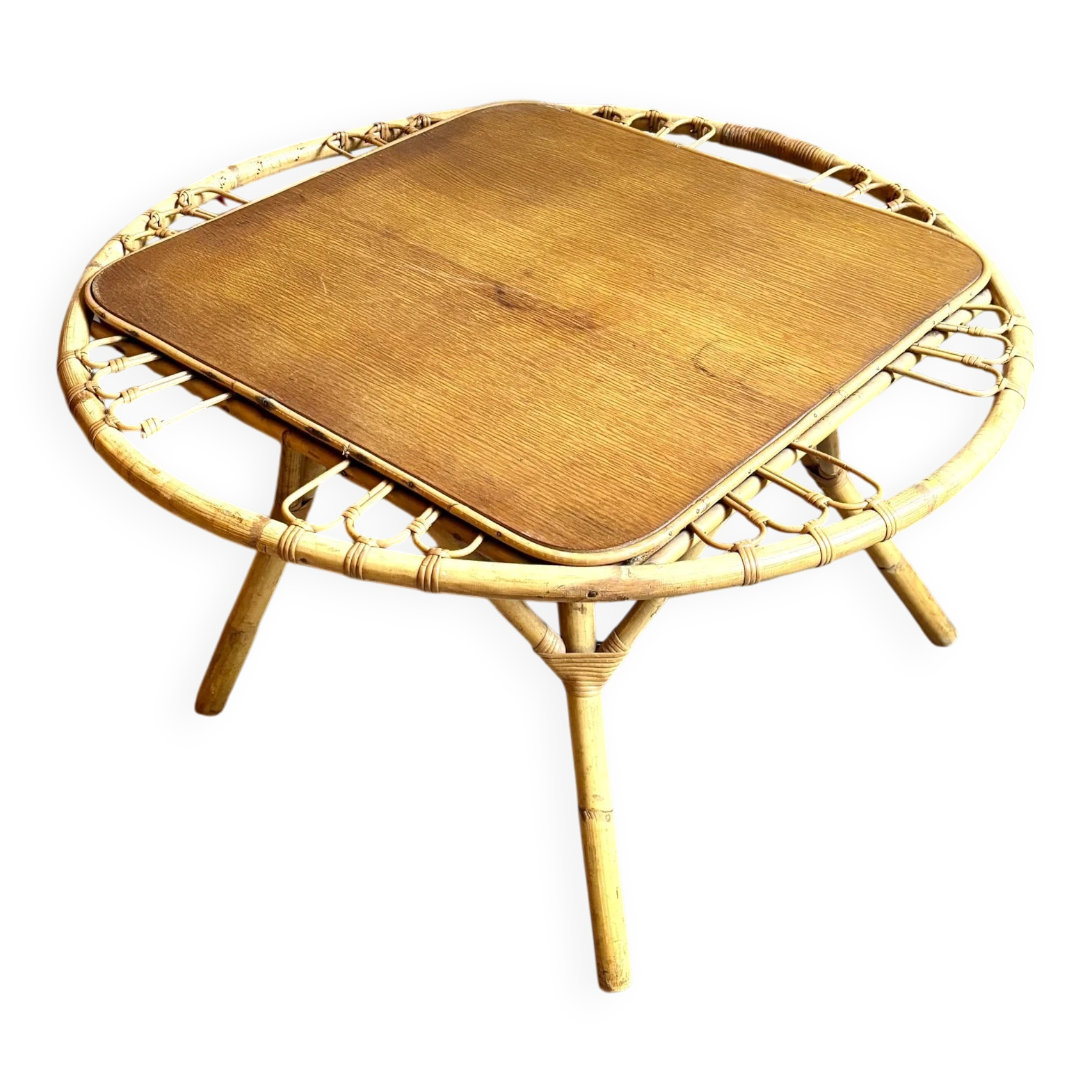 Wood and rattan coffee table, 1960s ⌀ 85 cm