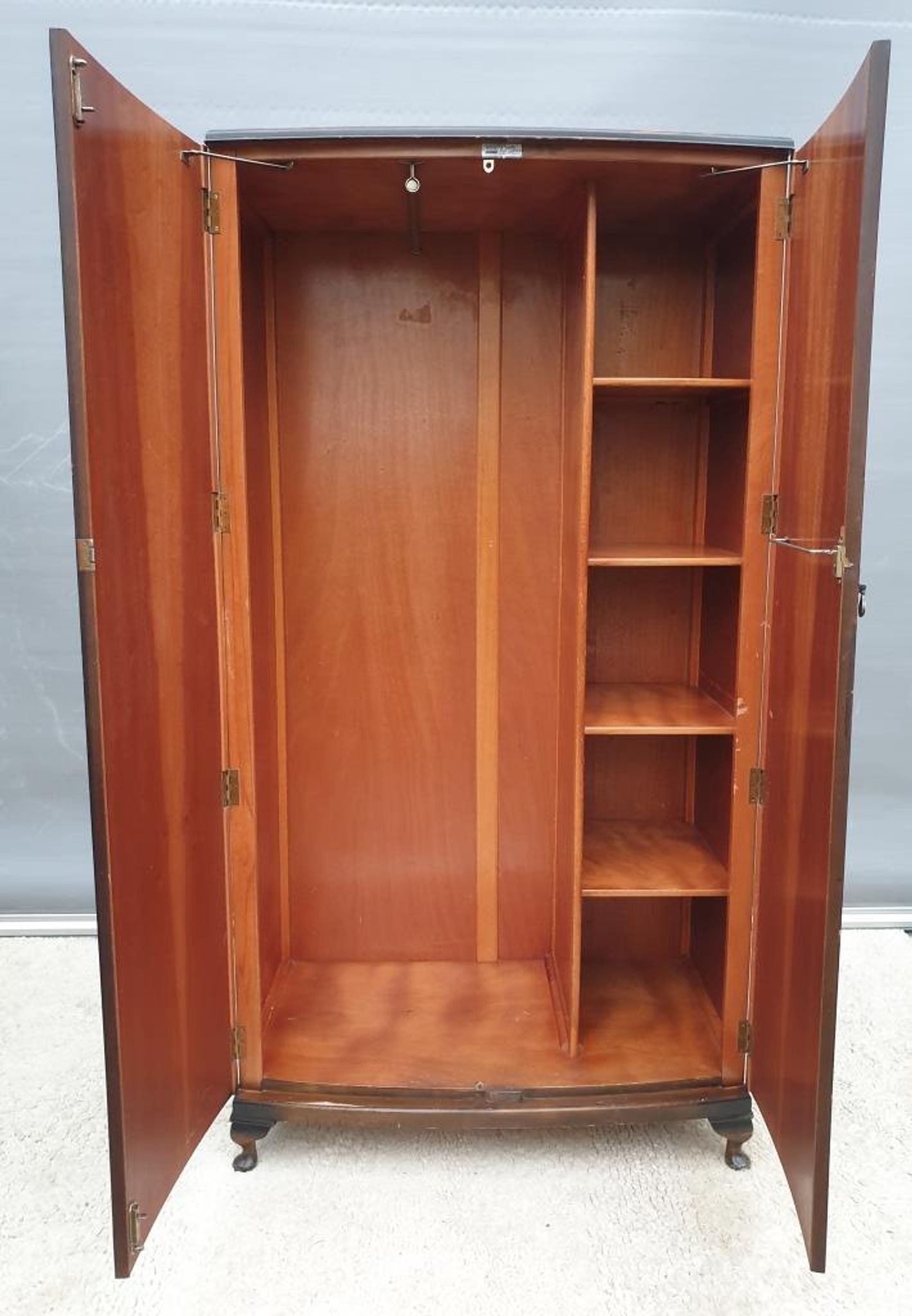 Armoire garde-robe du gentleman Art-Déco 1930 Butilux