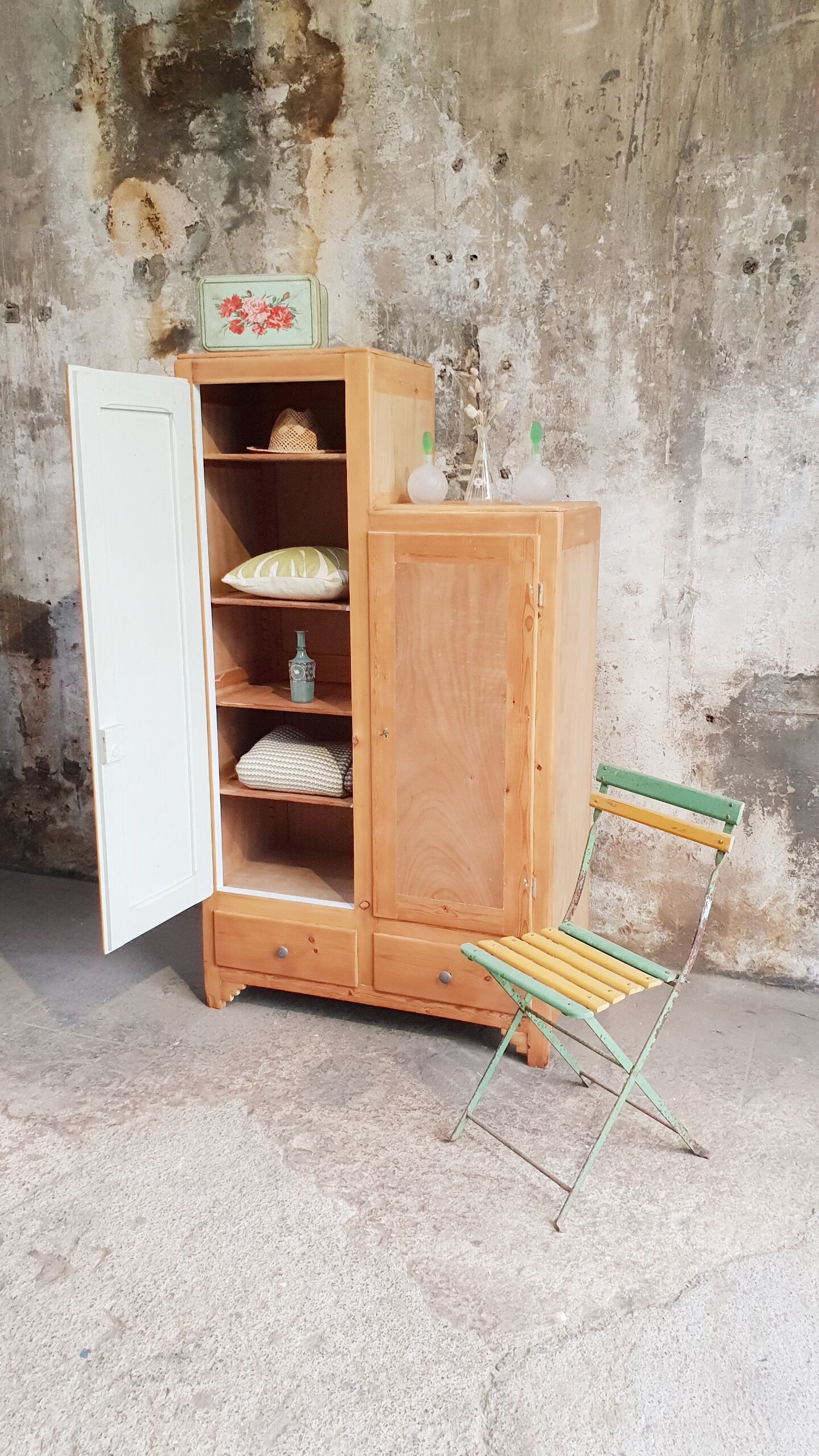 Vintage asymmetrical cabinet