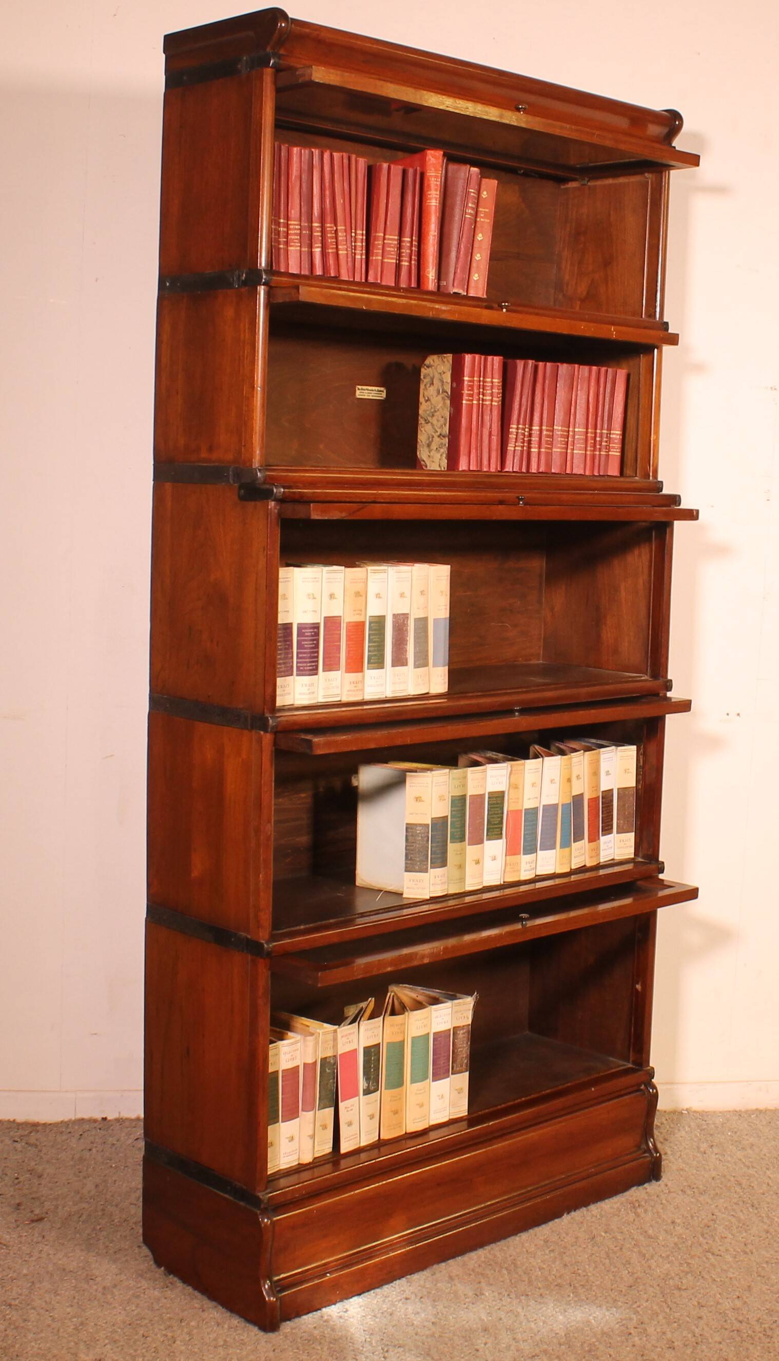 Globe Wernicke 5-Piece Mahogany Bookcase