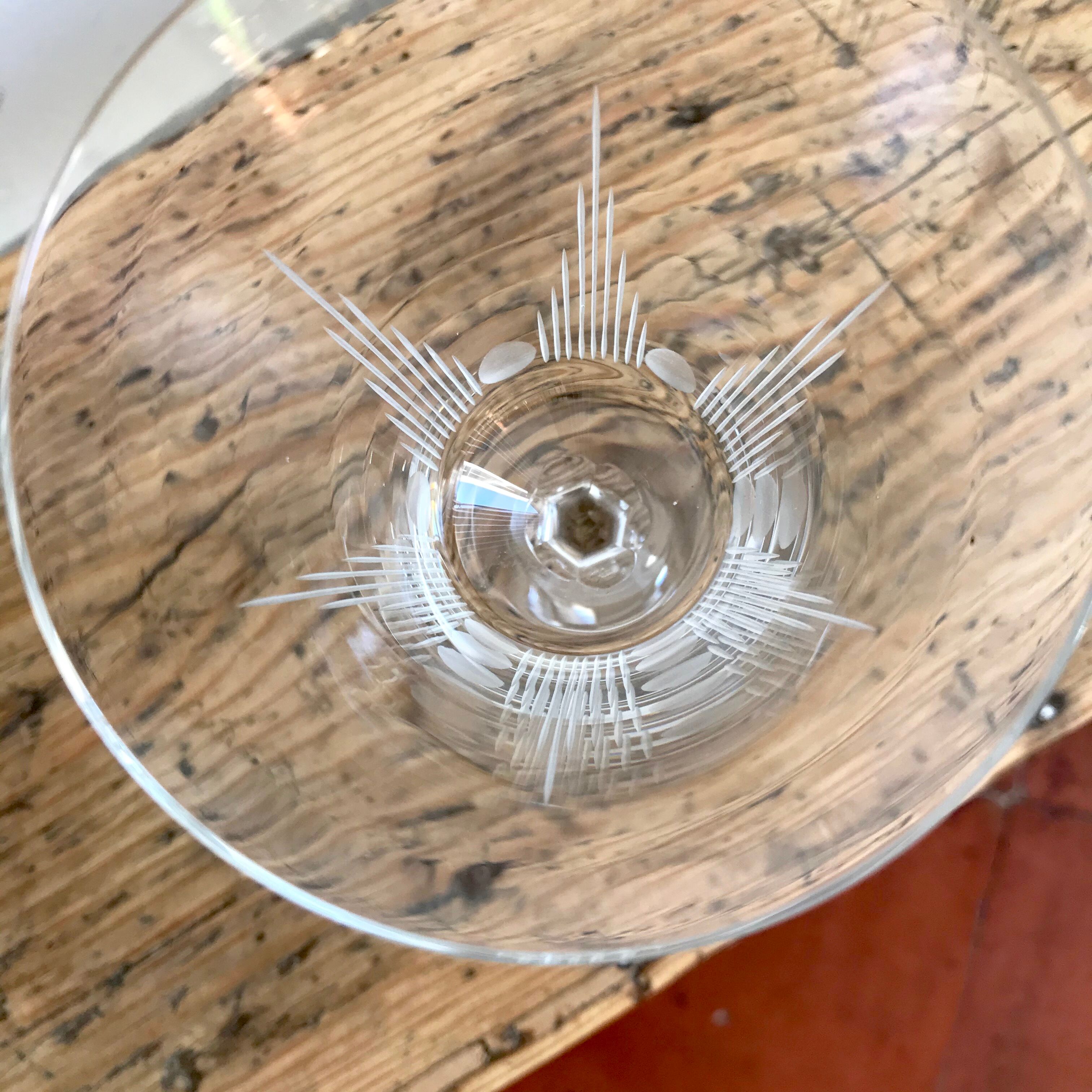 Chiseled glass and carafes
