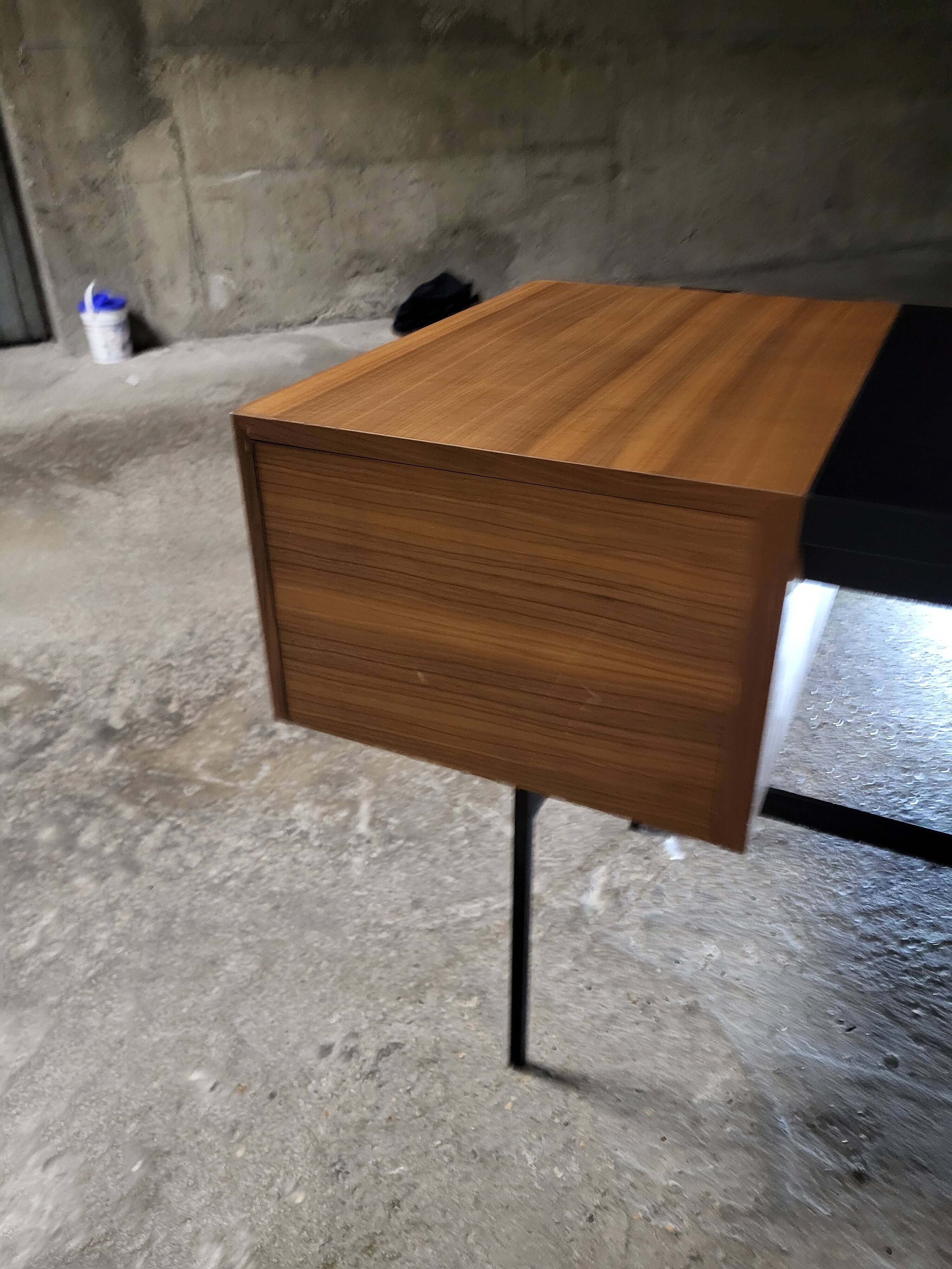 Pierre Paulin Office / Ligne Roset "Tanis"