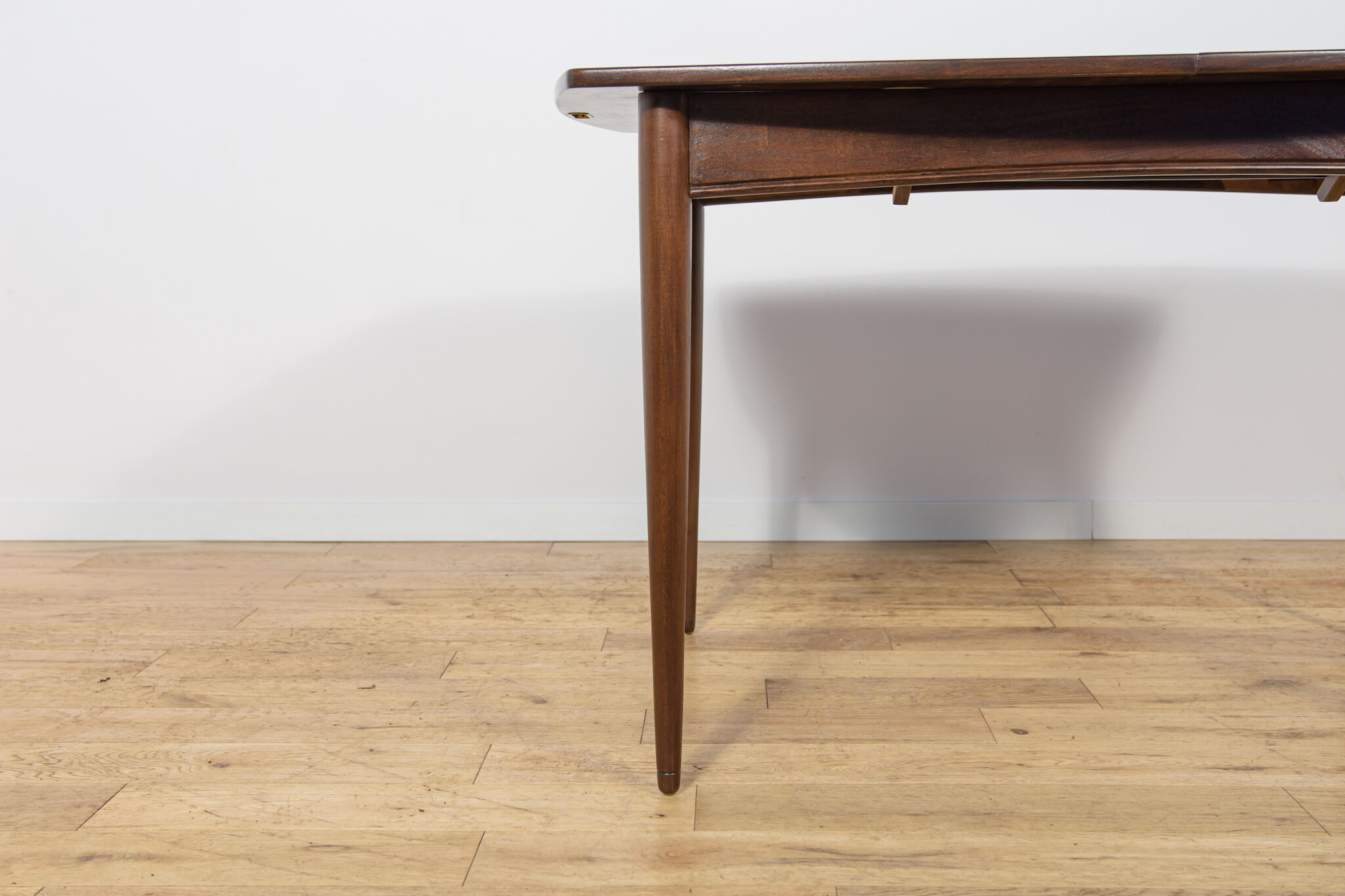 Mid-Century Mahogany Extending Dining Table by White & Newton, United Kingdom, 1960s