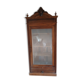 Antique bonnetière