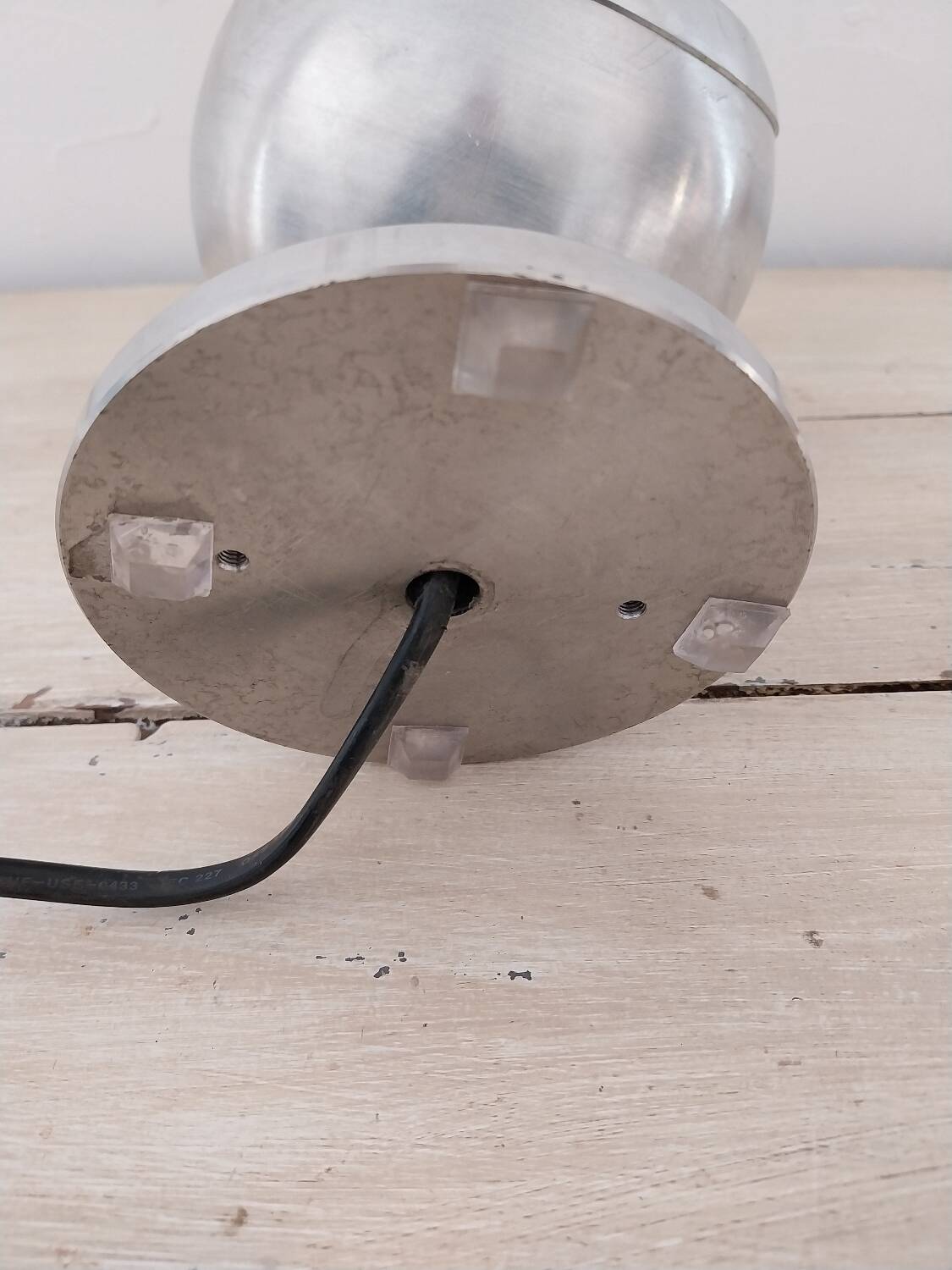 Eye ball lamp