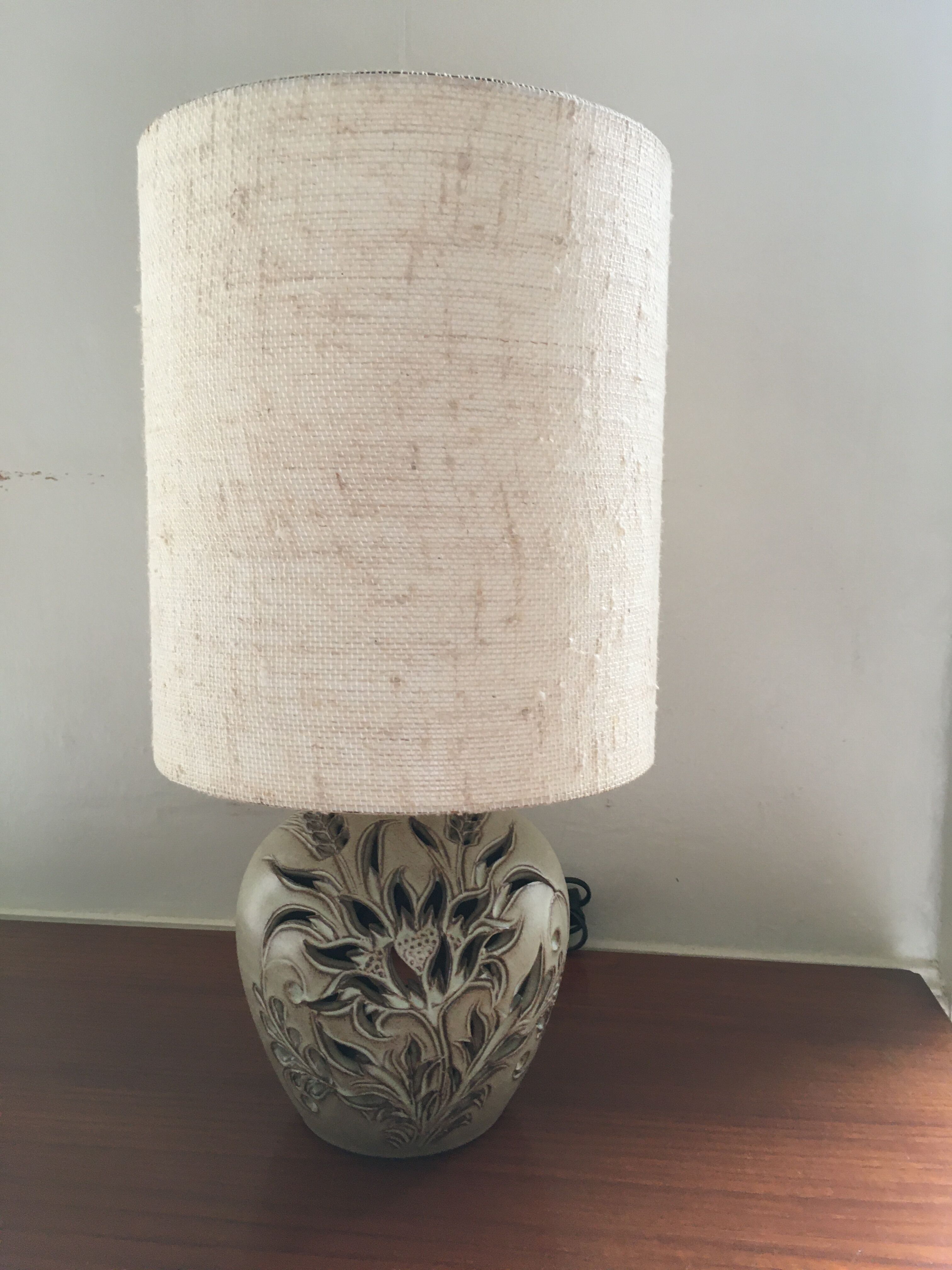 Fonck lamp and Matéo Vallauris ceramic open