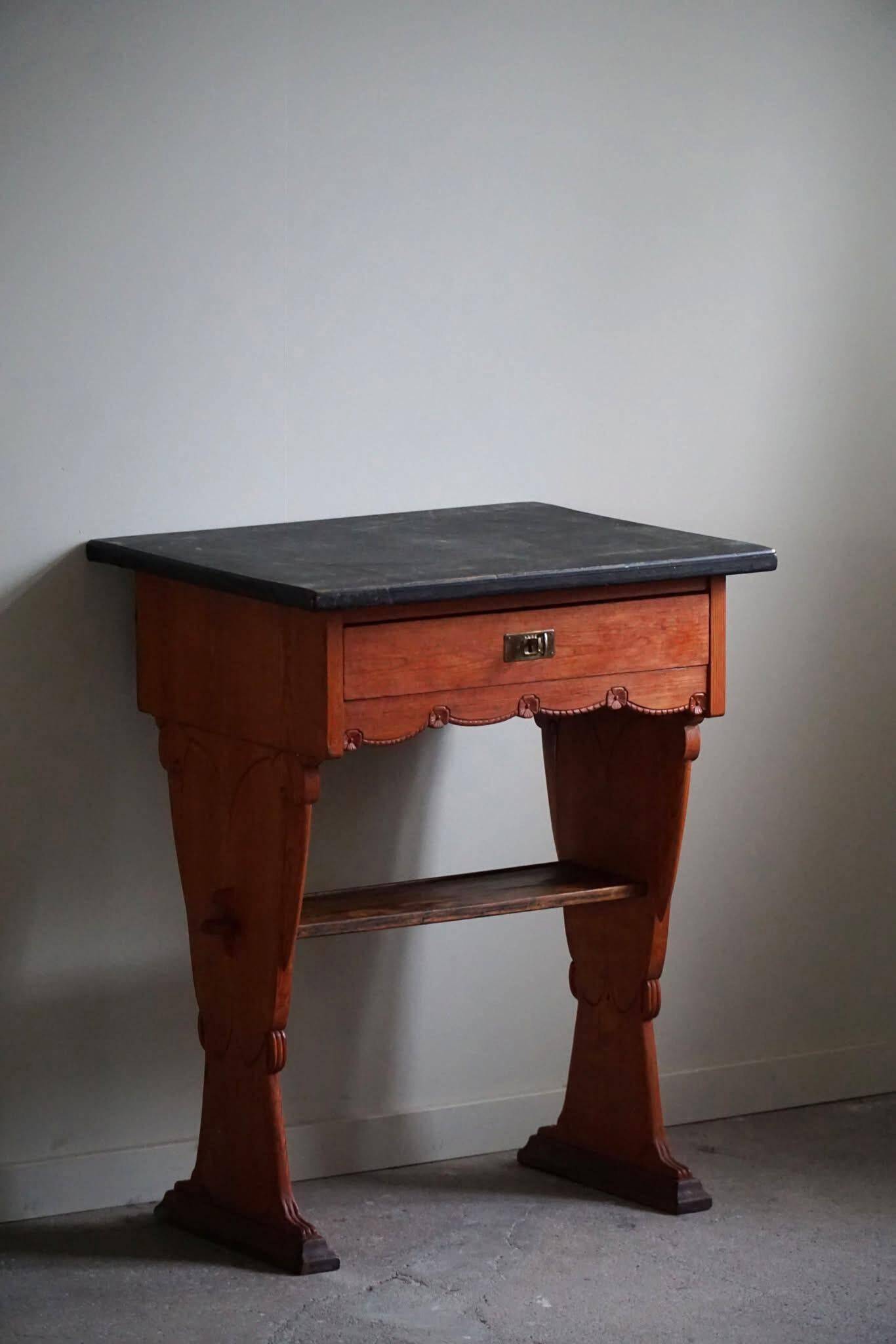 Swedish Gustavian 19th-century bureau / side table, handcrafted and antique