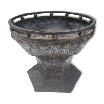 Art Deco garden cup