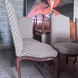 6 chaises Louis XV – tapisserie traditionnelle à ressorts – bois massi