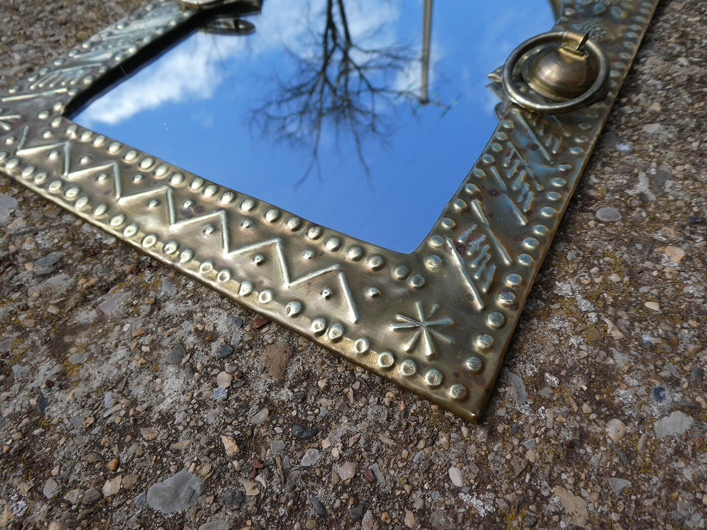 Eastern mirror brass pushed back ethnic style, 23x31cm