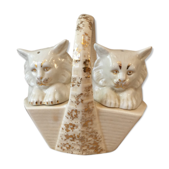 Basket with pepper saliere in the shape of a cat porcelain of france