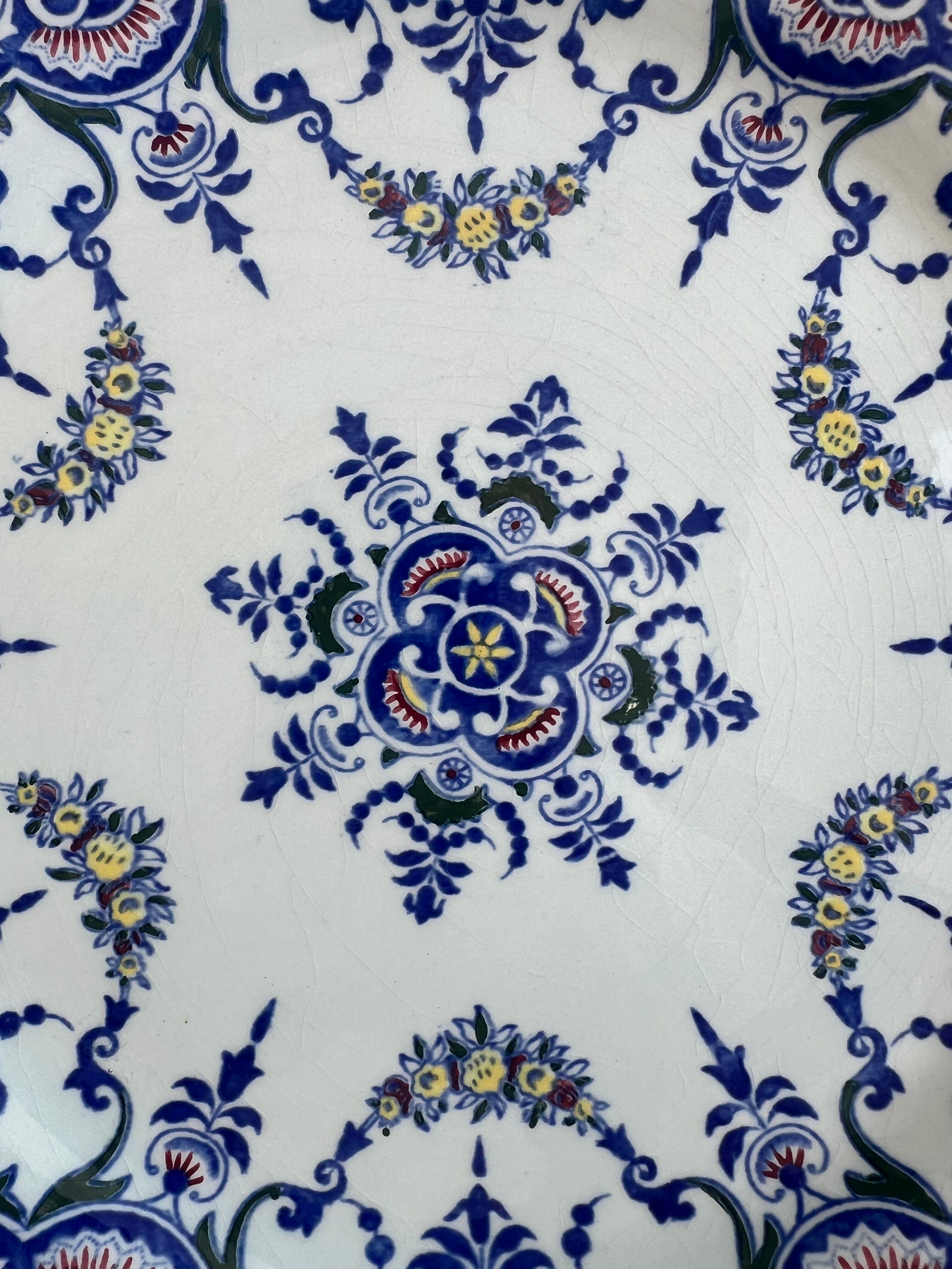Presentation plate / large plate gien royal