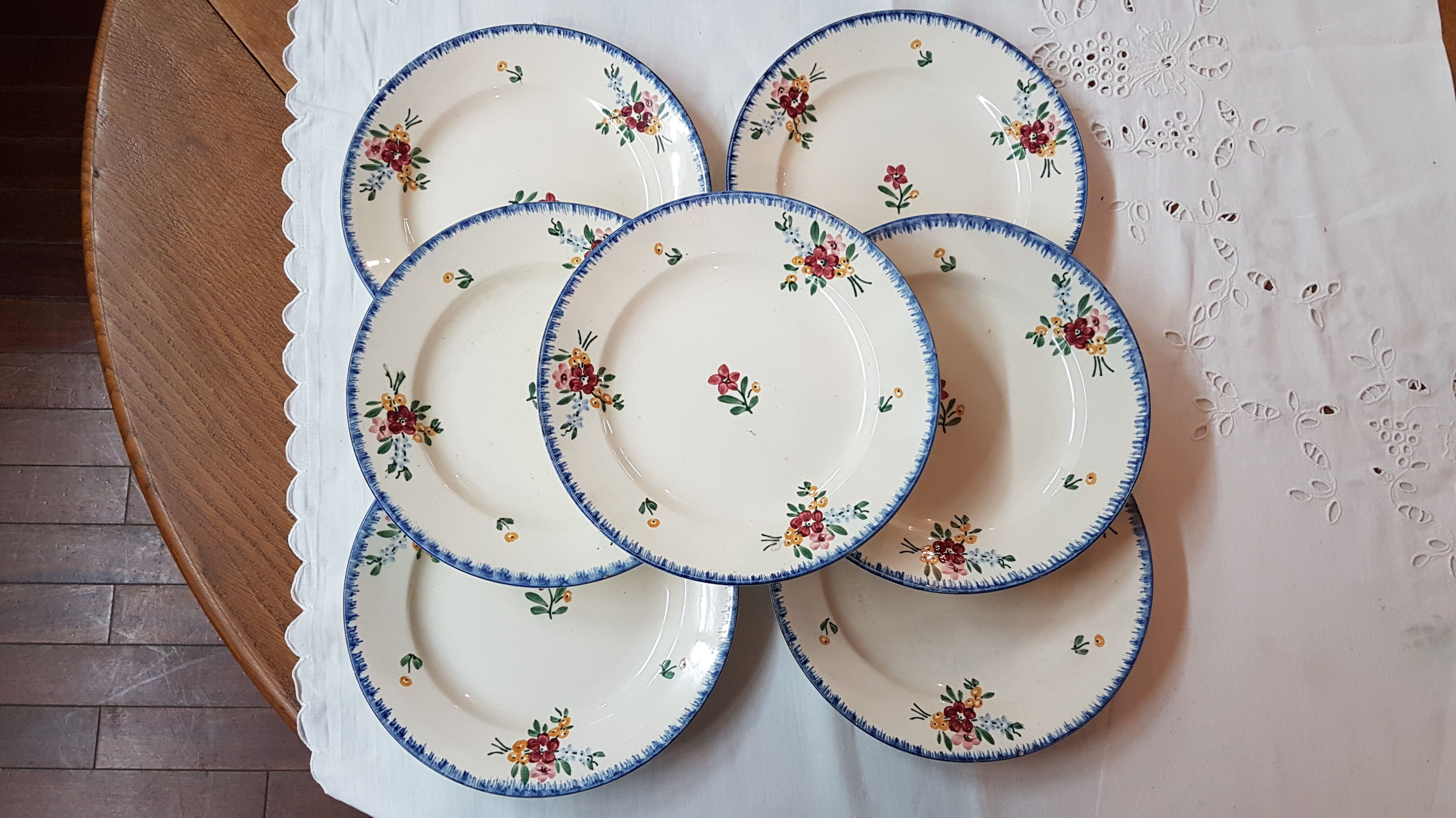 Suite of 6 plates in earthenware of Sarguemine