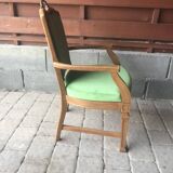 Fauteuil ancien français vert en tissu, cadre bois sculpté, style 1890-1919