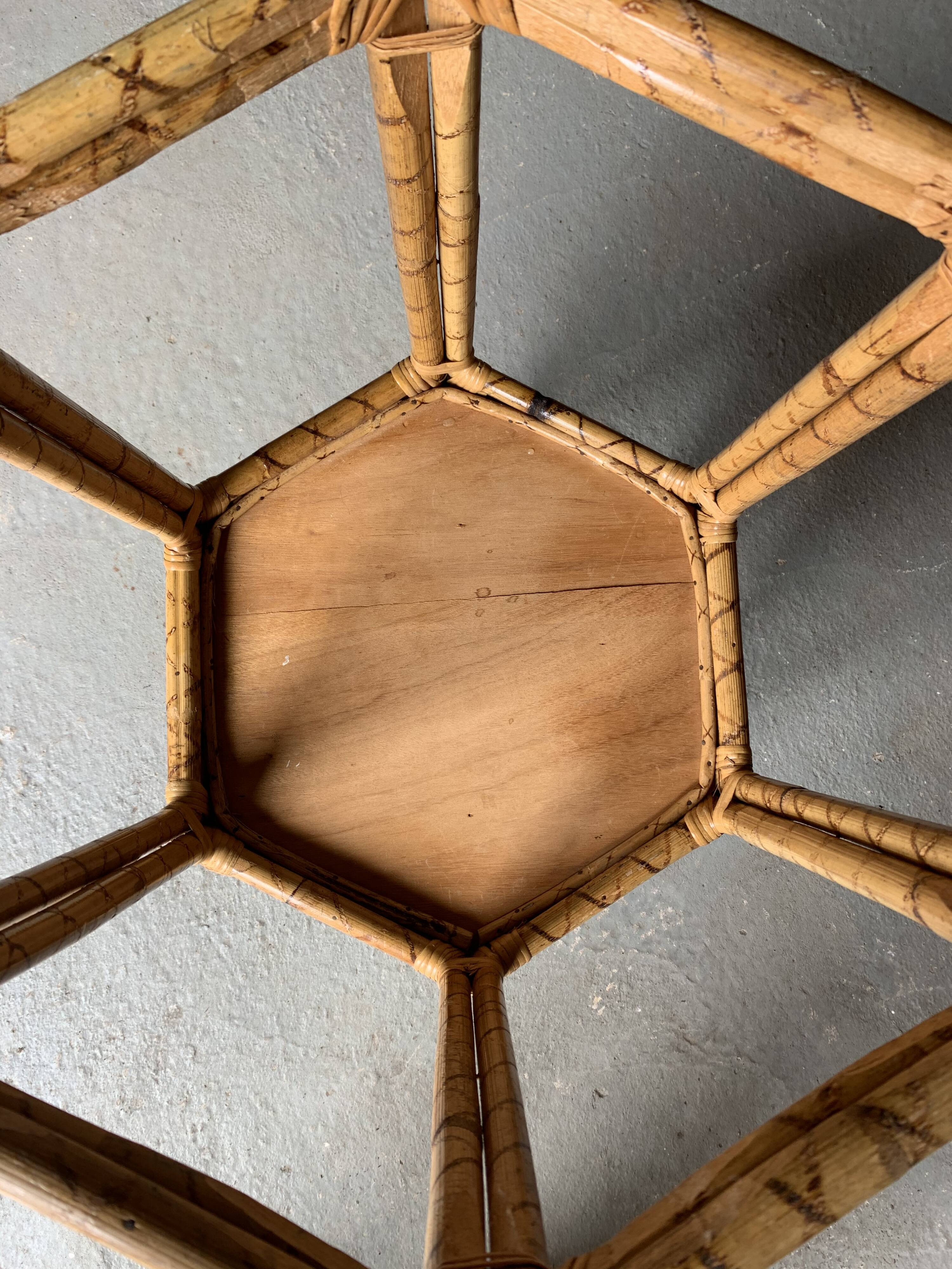 2 octagonal rattan coffee tables