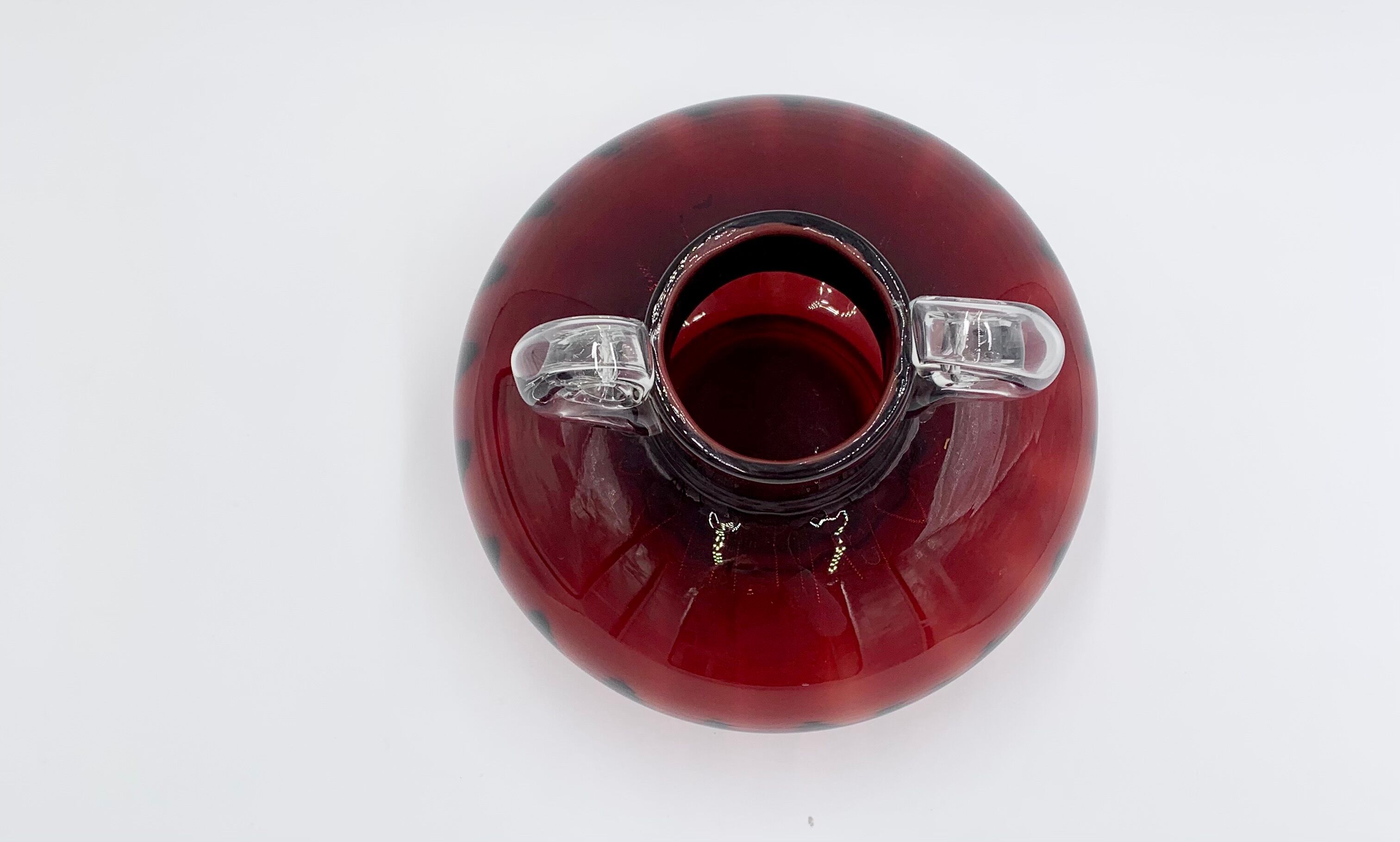 Red vase, J. Słuczan-Orkusz, Tarnowiec, Poland, 1970s