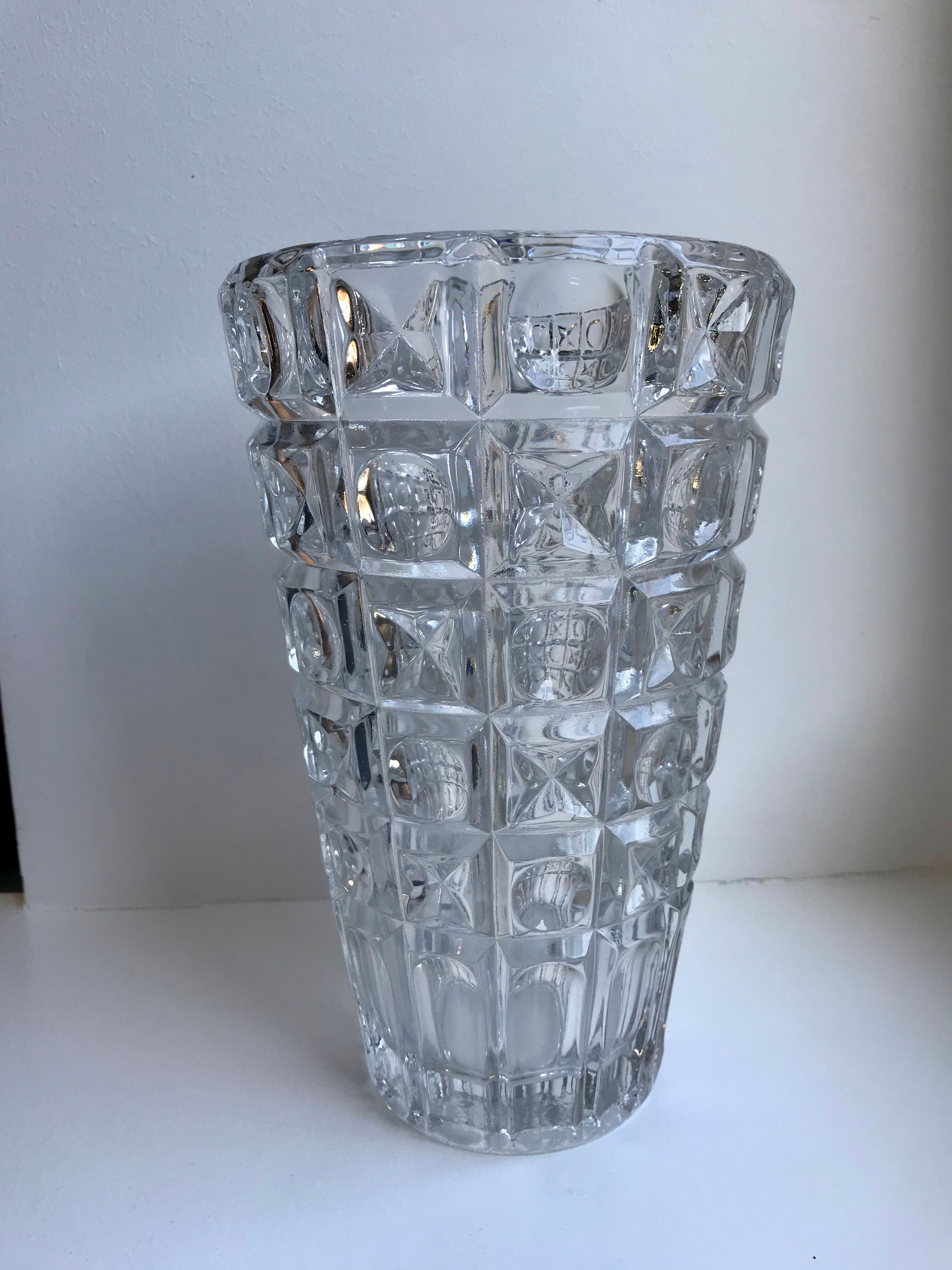 Crystal vase art deco style 60s