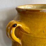 Grease pot