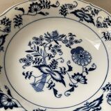 Porcelain service from the 70s