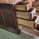 Ancien bureau 9 tiroirs en noyer de style gothique ref je