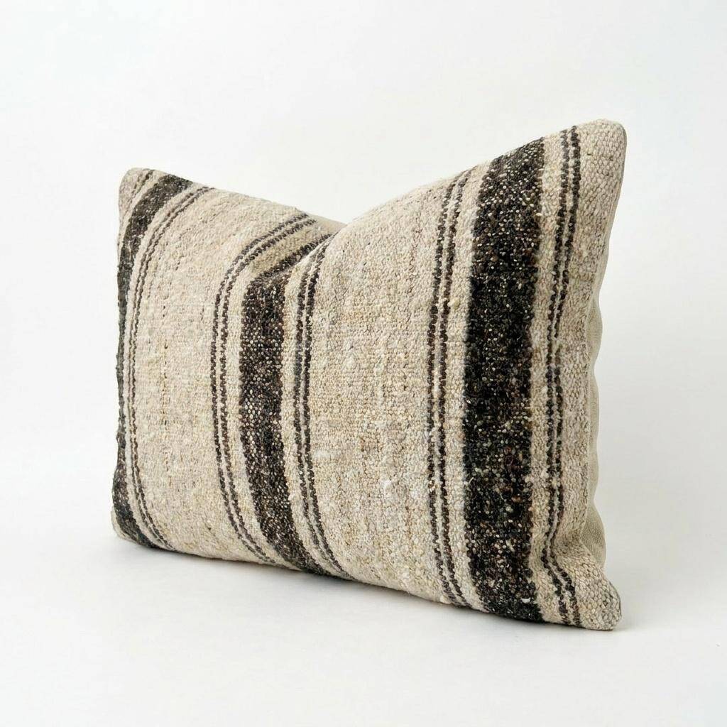 Vintage kilim cushion cover 36x51 cm
